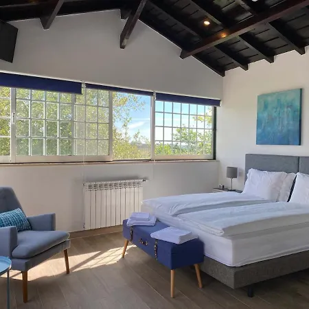 Vida-vi, And Bed & Breakfast