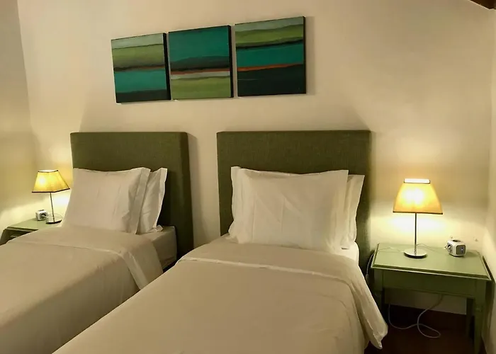 Vida-vi, And Bed & Breakfast